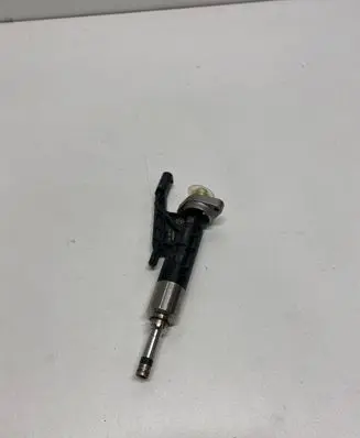 BMW X3 G01 Fuel injector 0261500541 1706212213