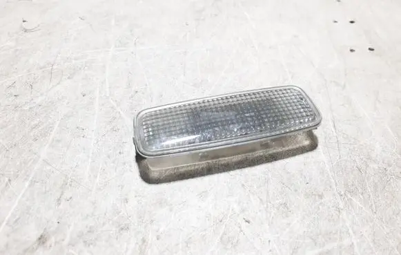Audi A6 S6 C5 4B Other interior light 8L0947105A