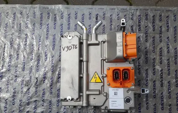 Volvo S90, V90 Voltage converter inverter 32263742 0001227129