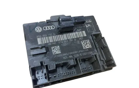 Audi A4 S4 B8 8K Door control unit/module 8T0959792B 8T0959792N P10023865