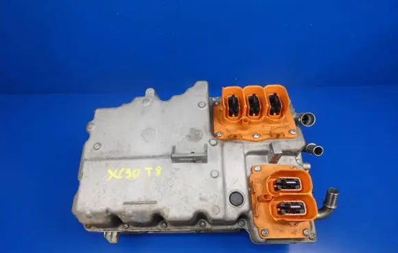 Volvo XC90 Voltage converter inverter 31499608 AFBBP 4135831496