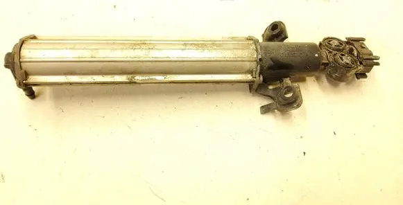 Volvo S60 Headlight washer spray nozzle