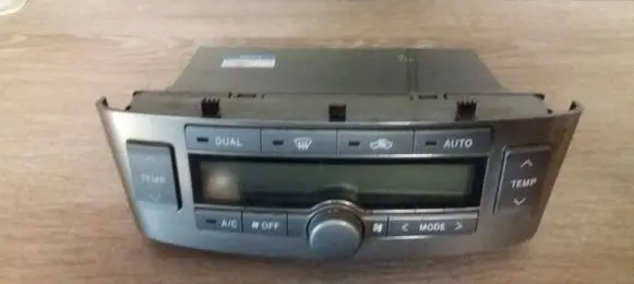 Toyota Avensis T250 Climate control unit 5590005170 5590205060F 3K2903C