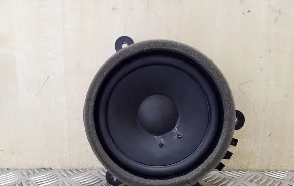 Volvo S80 Front door speaker 30657445