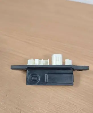 Toyota RAV 4 (XA50) Tailgate opening switch 15d355