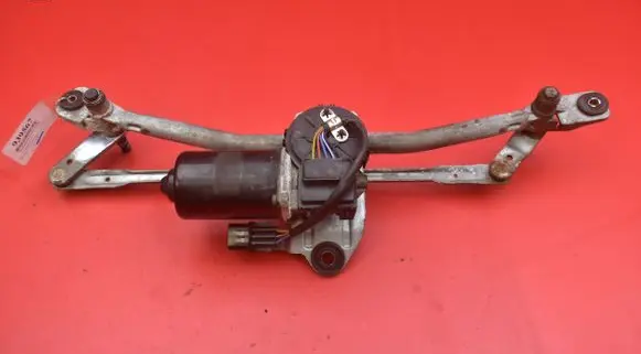 Hyundai ix35 Front wiper linkage and motor