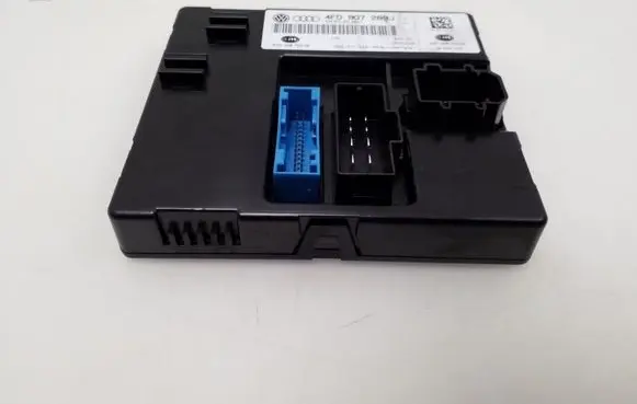 Audi A6 S6 C6 4F Comfort/convenience module 4F0907289J