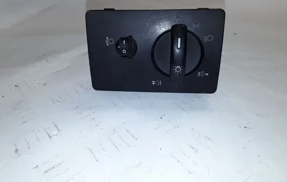 Ford Focus Light switch 4M5T13A024MA