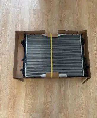 Mercedes-Benz GLC C254 Coolant radiator A0995002102