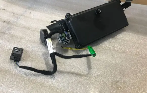Windshield/windscreen camera