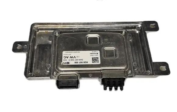 Volkswagen Tiguan Camera control unit module 5QS907556 5WA907556D 61986184