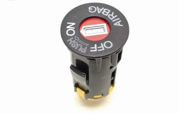 Passenger airbag on/off switch
