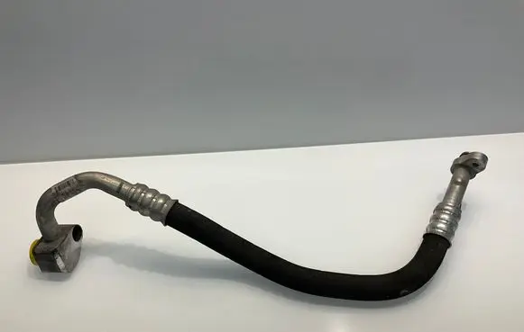 Mercedes-Benz E W212 Air conditioning (A/C) pipe/hose A2128302516 2128302516