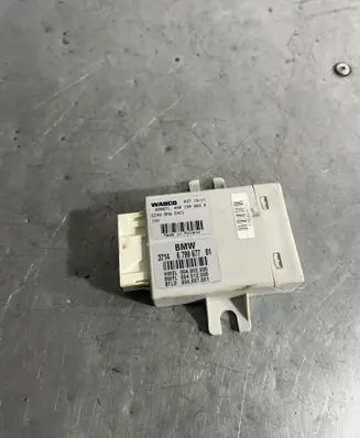 BMW 5 F10 F11 Air suspension control unit module (rear) 4461500650 6799677 004012000