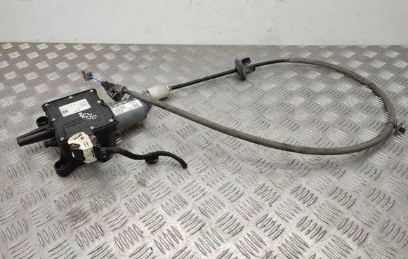 Peugeot 3008 I Hand brake/parking brake motor 9673094880
