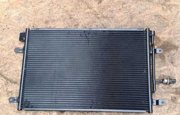Audi A4 S4 B7 8E 8H A/C cooling radiator (condenser) 