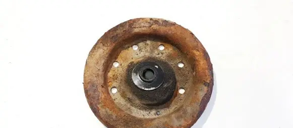 Toyota RAV 4 (XA20) Coil spring mount 