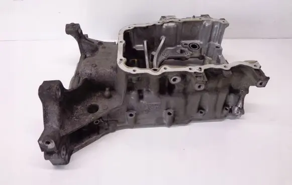 Honda CR-V Oil sump N16A2
