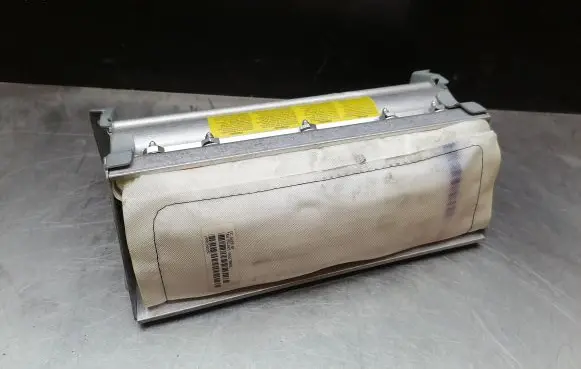 Mercedes-Benz S W220 Passenger airbag 2208601705