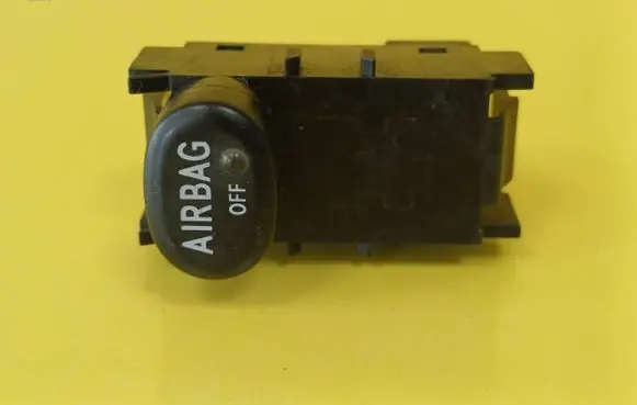 Mercedes-Benz C W203 Passenger airbag on/off switch 32070201