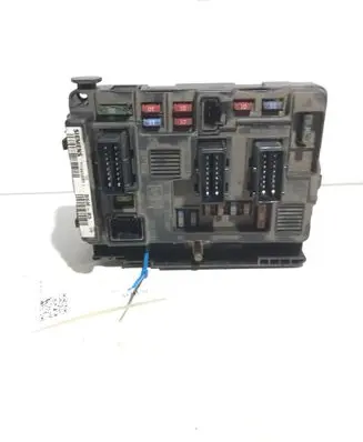 Citroen C3 Fuse module 9643498880