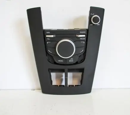 Head unit multimedia control