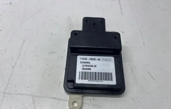 Land Rover Range Rover L322 Seat pressure sensor AH4214B320AB