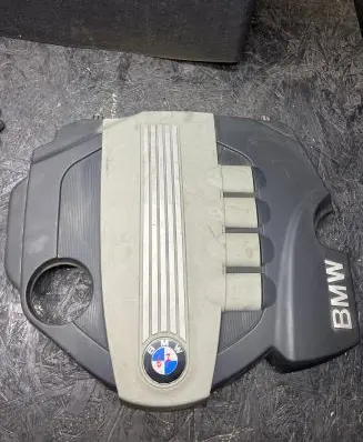 BMW 3 E90 E91 Engine cover (trim) 7797410 14389710