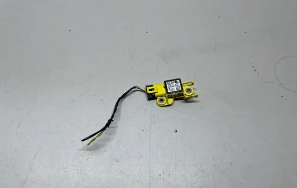 Opel Zafira B Airbag deployment crash/impact sensor 24460761