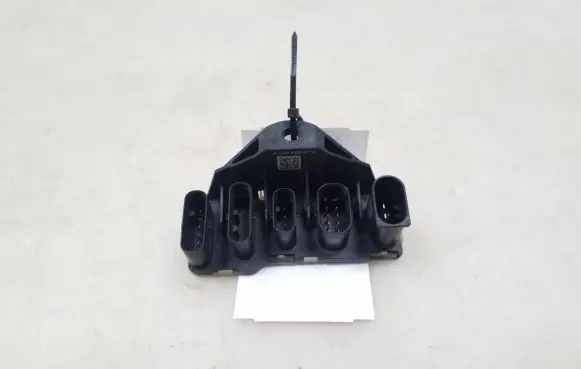 Mercedes-Benz E W213 other engine part A0005459712
