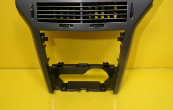 Dash center air vent grill