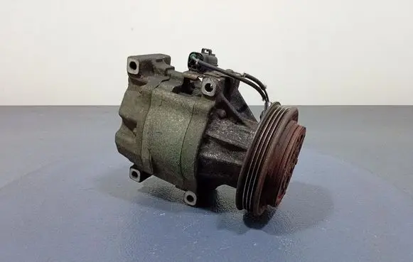 Toyota Yaris Verso Air conditioning (A/C) compressor (pump) 4472206067