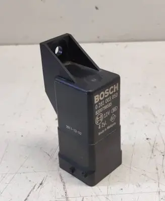 Renault Scenic III - Grand scenic III Glow plug pre-heat relay 0281003050