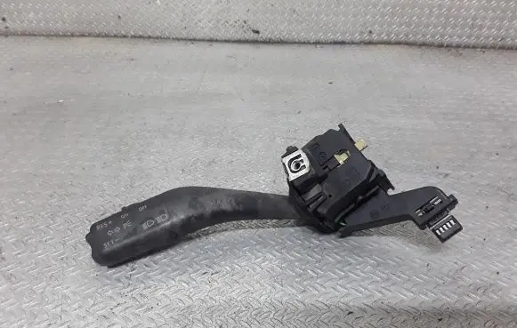 Volkswagen Touran I Indicator stalk 1K0953513A