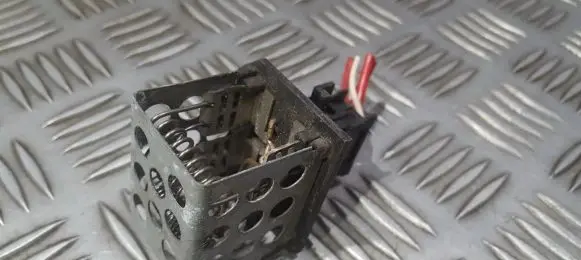 Peugeot 206 Heater blower motor/fan resistor 36057