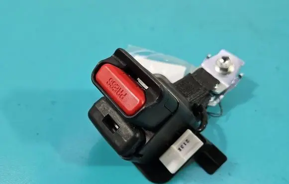 Toyota C-HR I Rear seatbelt IMPRK1590880