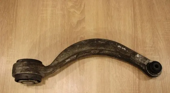 Jaguar XF X250 Front lower control arm/wishbone