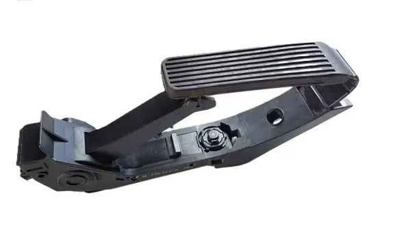 Mercedes-Benz S W221 Accelerator throttle pedal A2203000104 A2113010001