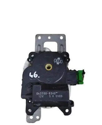 Honda CR-V Air flap motor/actuator 0637008340