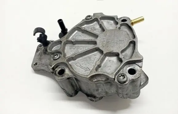 Peugeot 607 Vacuum pump D1711C2