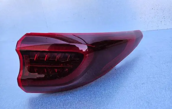 KIA Sportage Rear/tail lights R260RR02 92402F1600