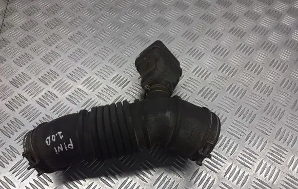 Mitsubishi Pajero Air intake hose/pipe BRAK