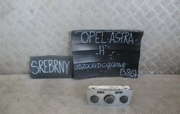 Opel Astra H Climate control/heater control trim 13308174