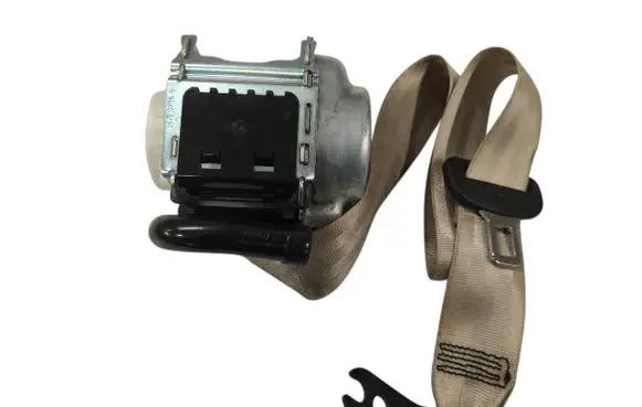 Audi A5 Rear seatbelt 