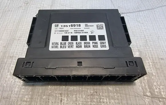 Opel Insignia B Central body control module 13516918