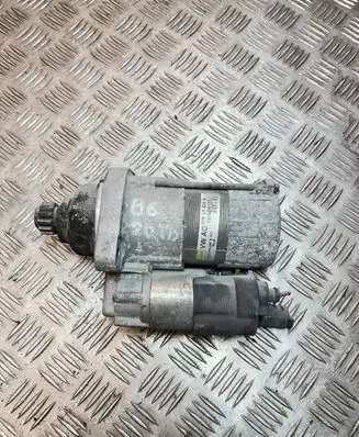 Volkswagen PASSAT B6 Starter motor 02M911024A