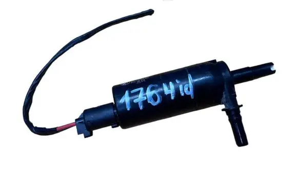 BMW 7 F01 F02 F03 F04 Windscreen/windshield washer pump 67127217792 13264011 7217792