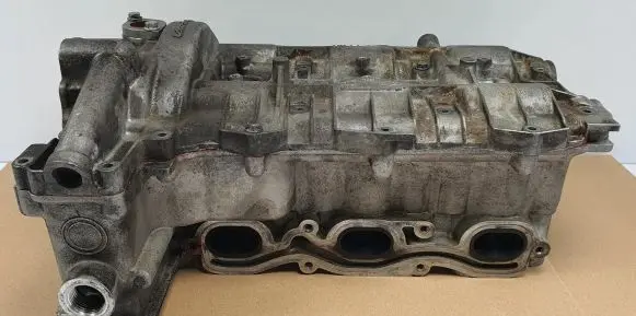 Porsche Boxster 986 Engine head 996104135