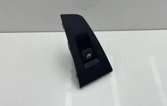 BMW 1 F40 Electric window control switch 7950756 L104253