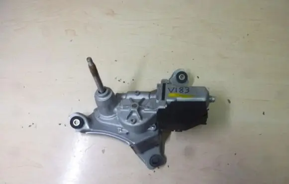 Toyota Auris 150 Wiper motor 8513002030 V183